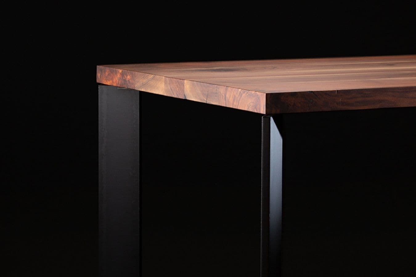 Wild teak table