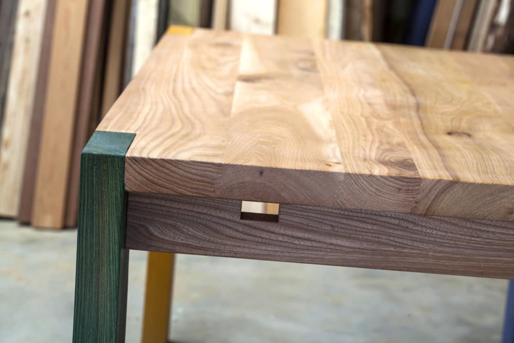 La tenacità del legno di olmo