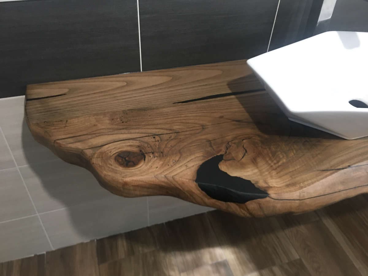 Legni chiari o legni scuri: quali scegliere per l’arredo?