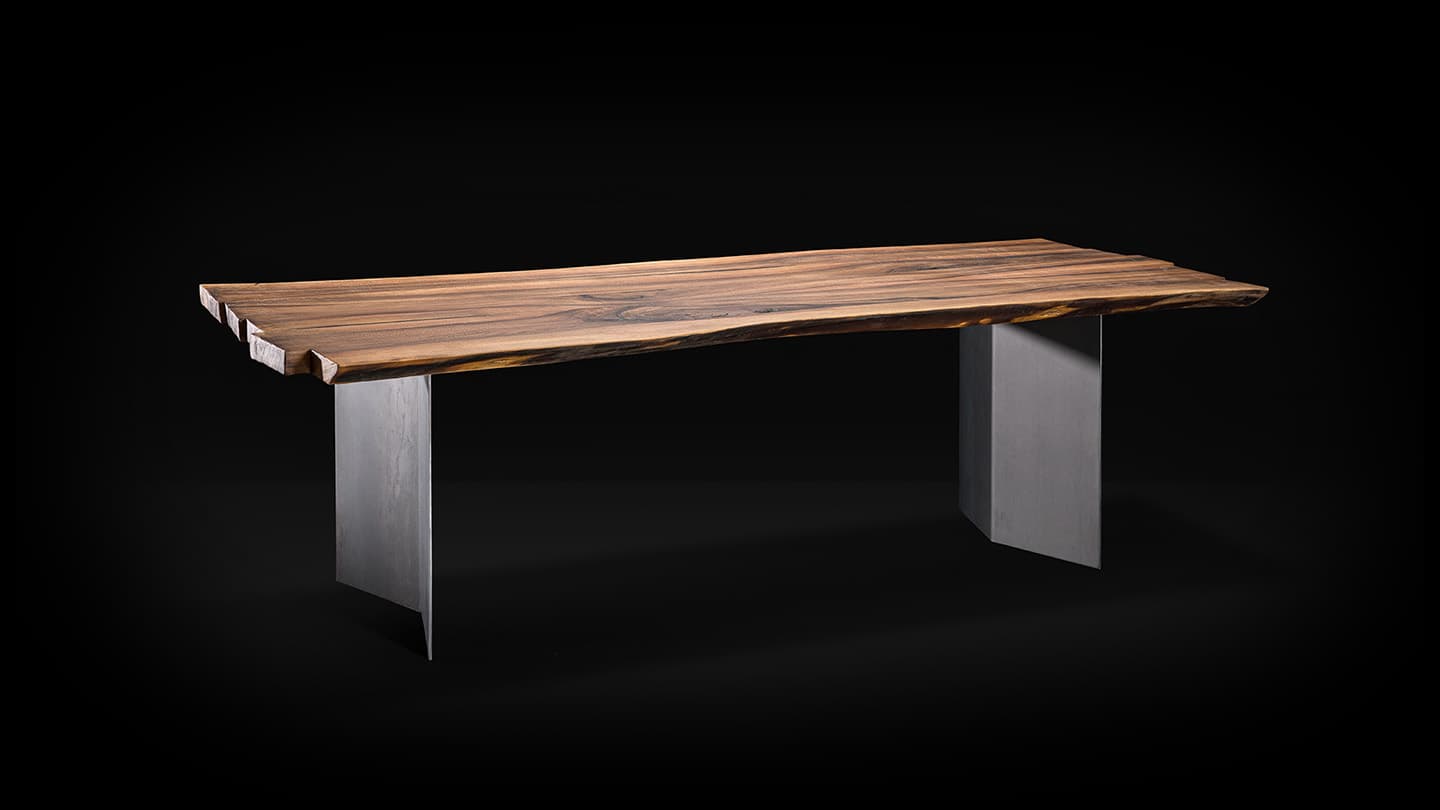 Assembled table in Italian walnut wood