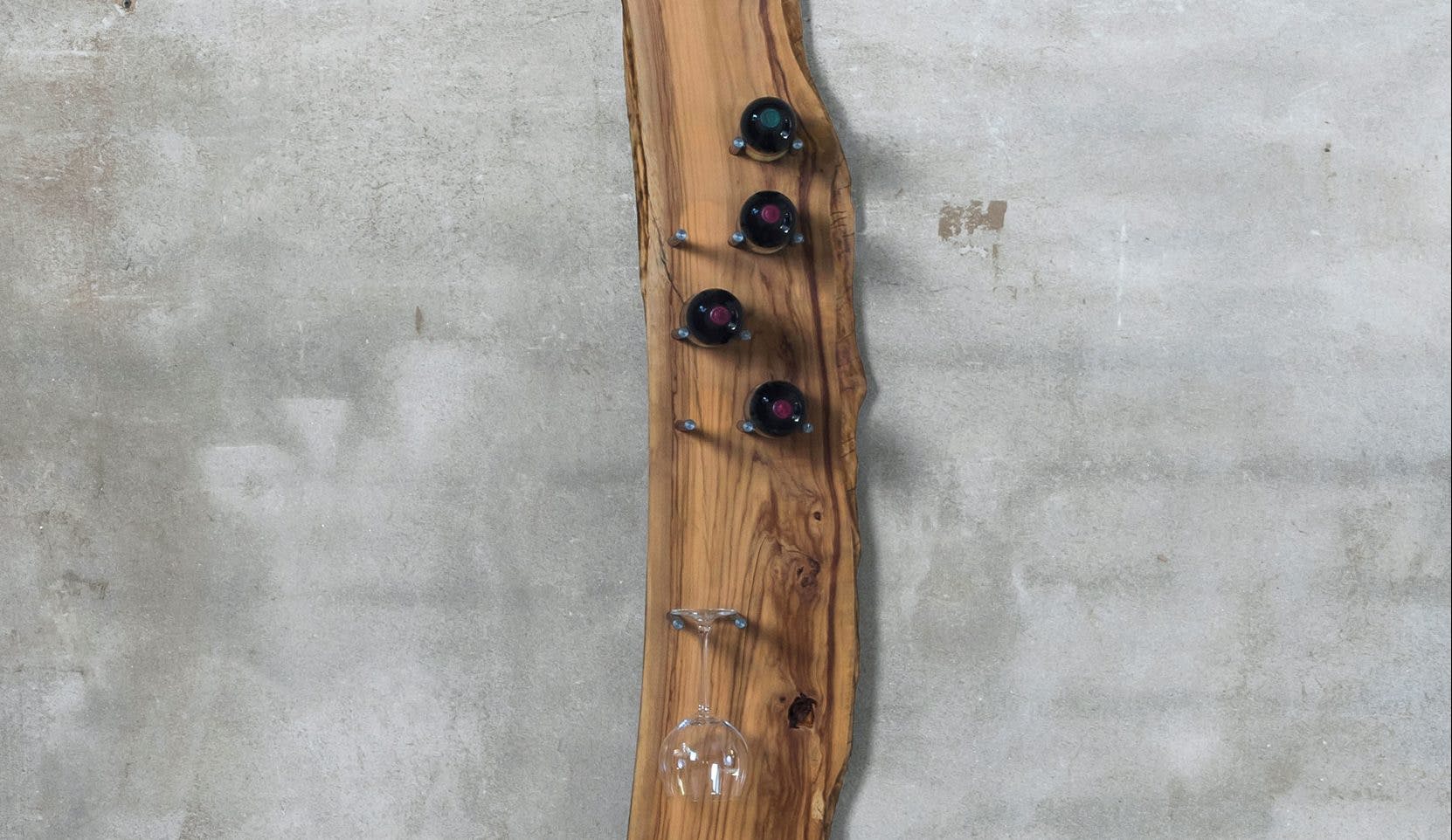 Tavole in legno massello: elegante minimalismo