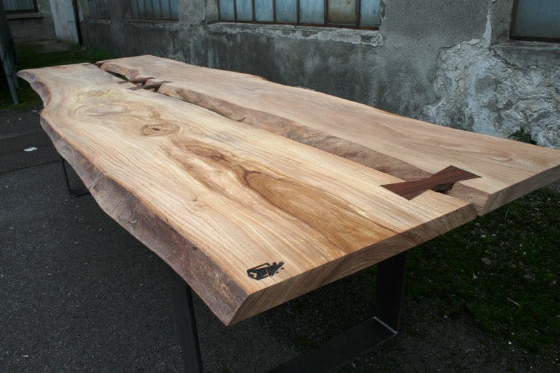 Come scegliere un tavolo in legno massello