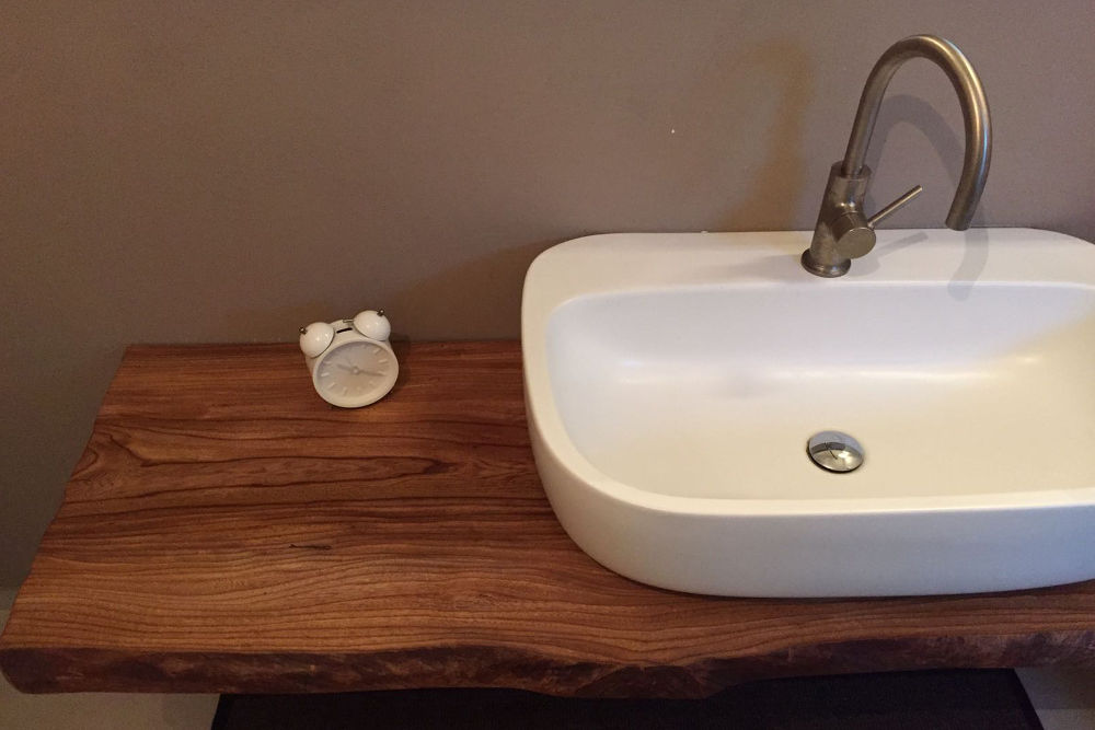 mobili in legno massello bergamo