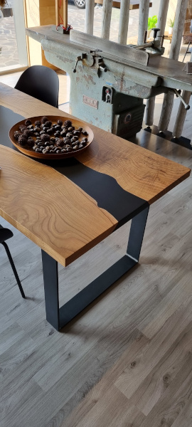 arredi in legno massello
